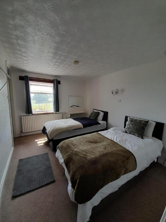 Ty Dderw Country Inn Moelfre Eksteriør billede