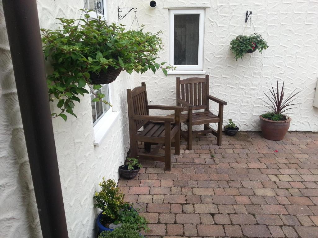 Ty Dderw Country Inn Moelfre Eksteriør billede